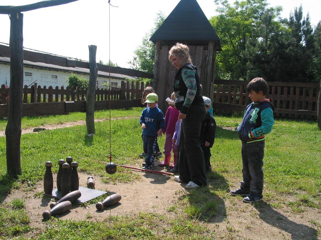 Mělník Zoopark Zelcin 빌라 외부 사진