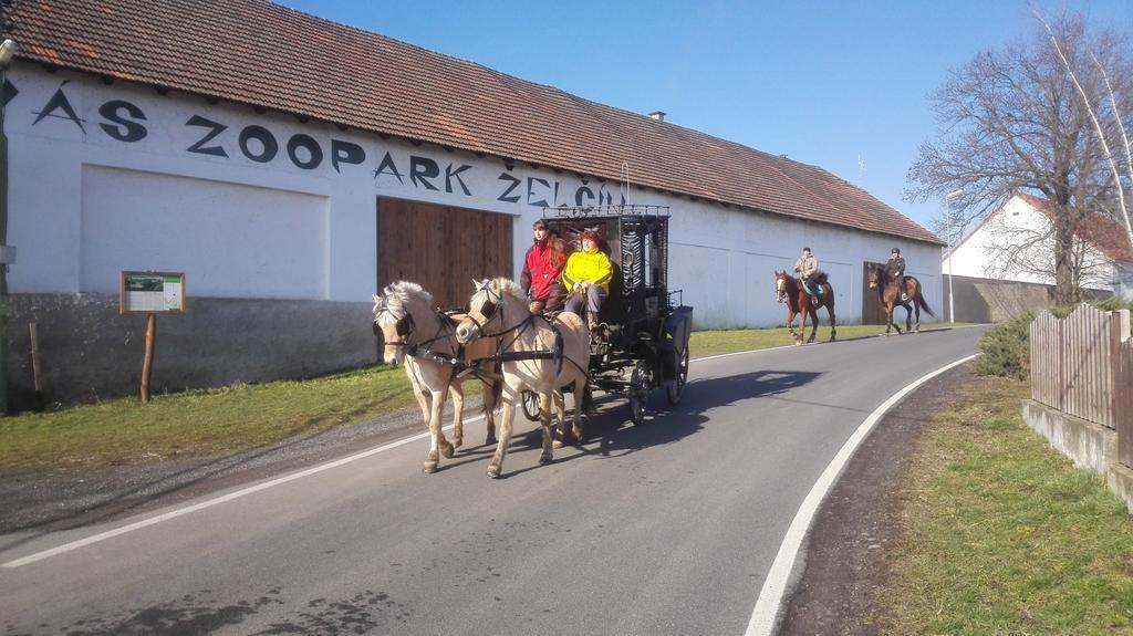 Mělník Zoopark Zelcin 빌라 외부 사진